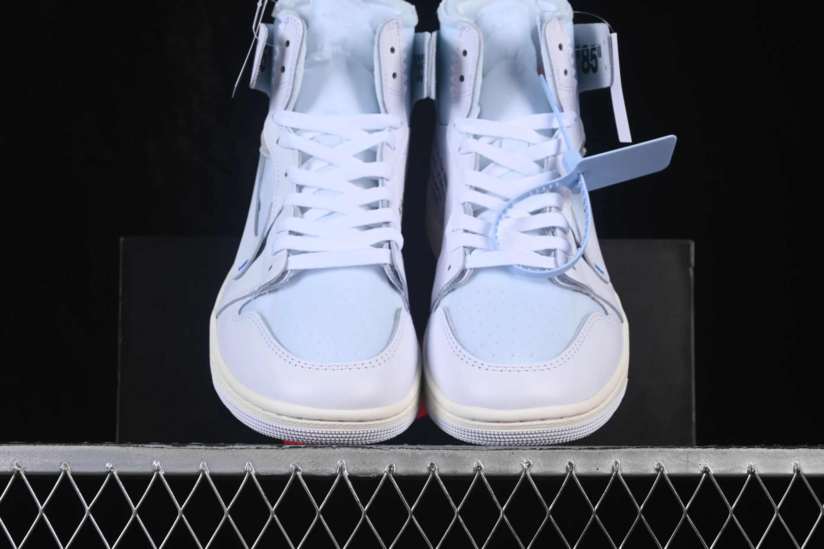 All categories Air Jordan Jordan series basketball shoes Air Jordan 1 High LW version Off White x Air Jordan OW AJ1 Joe 1 joint white high-top basketball shoes AA3834-100